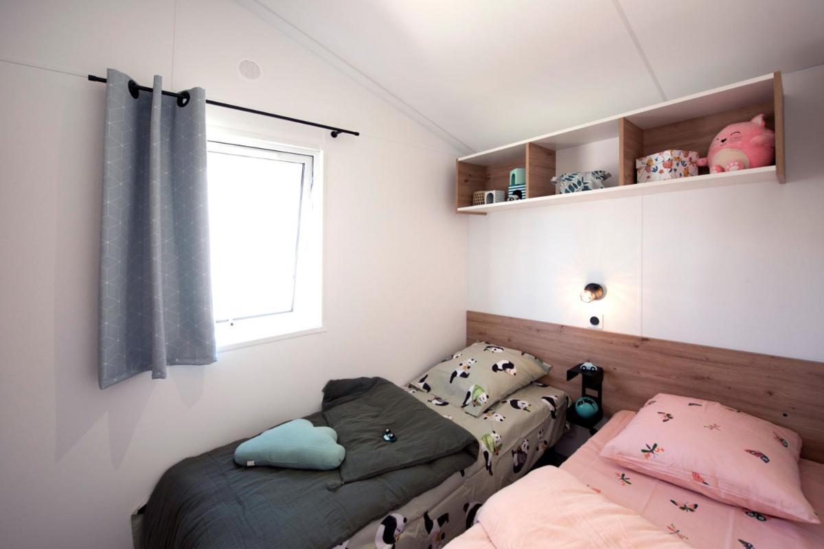 Camping Le Rey Louvie Juzon エクステリア 写真
