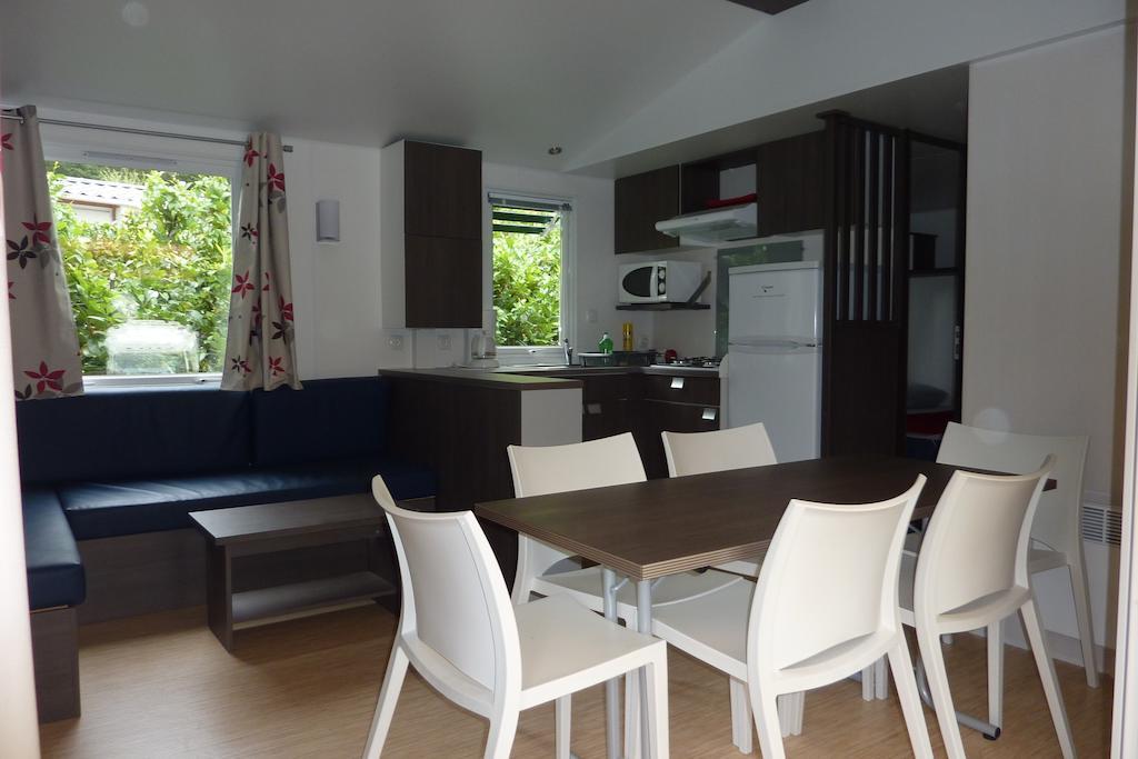 Camping Le Rey Louvie Juzon 部屋 写真